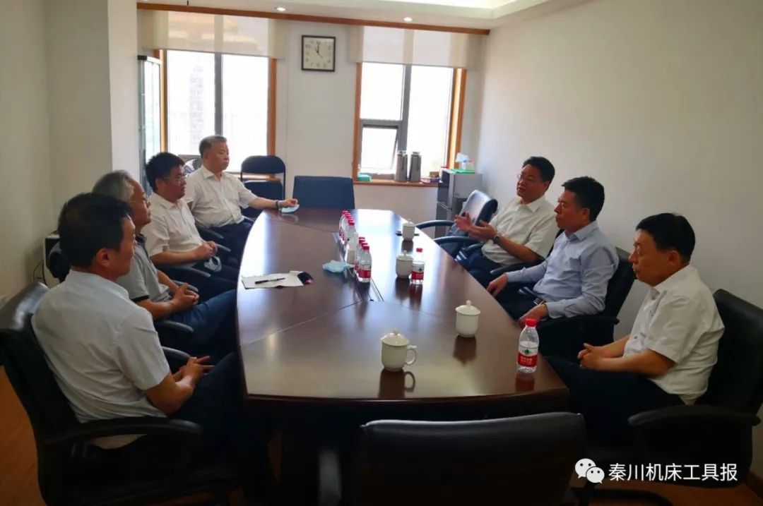 嚴(yán)鑒鉑董事長拜訪中國機(jī)床工具工業(yè)協(xié)會、中國工程院