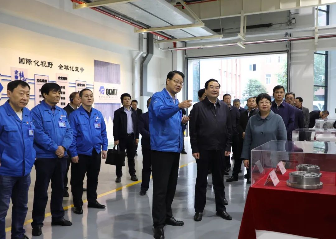 省發(fā)改委主任張曉光一行蒞臨秦川集團調(diào)研