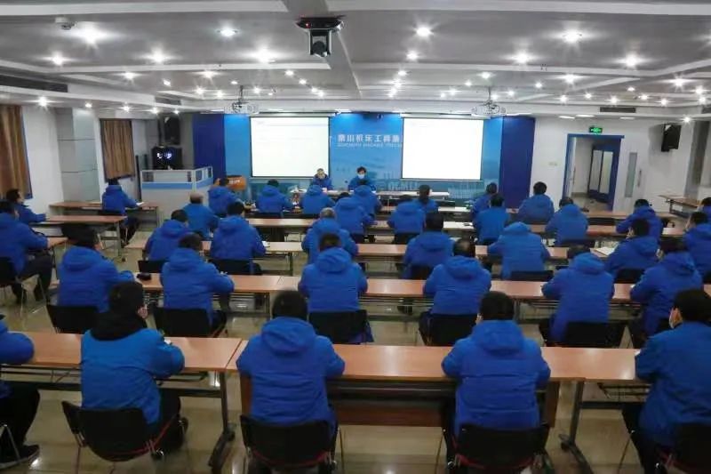 秦川機(jī)床本部召開“藍(lán)海行動”動員會