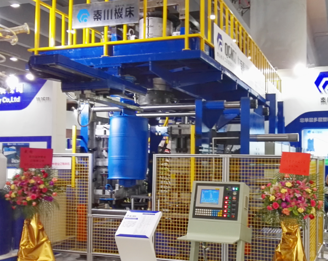 【集團(tuán)資訊】秦川塑機(jī)破解行業(yè)難題