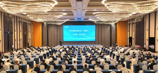 【60年慶 · 工廠開放日】數(shù)智秦川·裝備領(lǐng)航—誠邀用戶感恩答謝“回家之旅” 誓與用戶攜手共進(jìn)“未來之約”